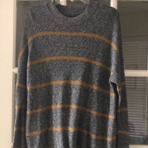 American eagle gray and gold jegging fit sweater